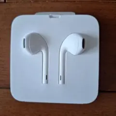 【新品】Apple Lightning イヤホン