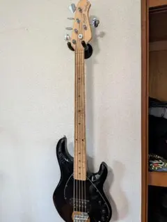 Sterling by Music Man StingRay5 本体のサムネイル