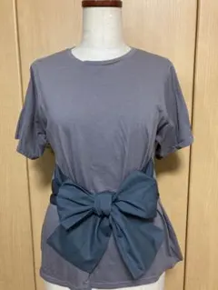 リボン付きＴシャツのサムネイル