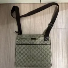 Gucci ショルダーバッグ オリーブグリーン 中型
