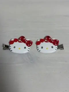 ハローキティ ヘアクリップ 2個セット