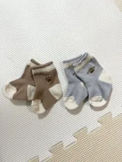 ベビー靴下 2足セット 茶色と水色