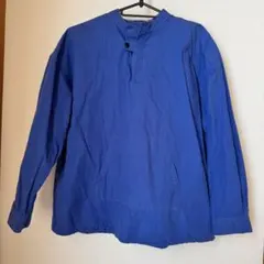 MERLOT IKYU青いプルオーバーシャツ（長袖）