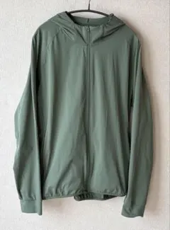 ユニクロ　ドライEX UVカットフルジップパーカ　Ｌ