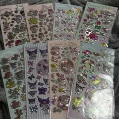 マイメロ　クロミ　キティ　シナモ　キラッキラ　ホログラム3Dシール　8枚セット