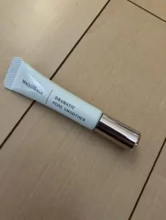 MAQuillAGE DRAMATIC PORE SMOOTHER