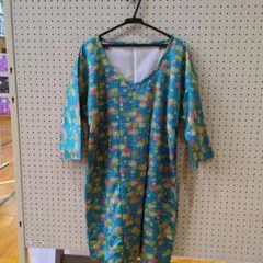 着物リメイク　ブルー花柄 Vネック 7分袖ワンピース