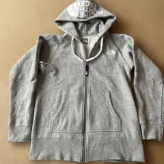 THE NORTH FACEパーカーのサムネイル