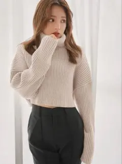 【 GRL 】リブタートルネックショート丈ニット ボリューム袖 アイボリー F