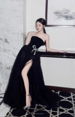 ブラック スリット入り パーティードレス