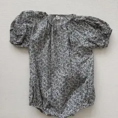 MONBÉRÉ 花柄ロンパース