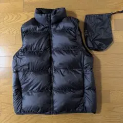 美品UNIQLOユニクロウルトラライトダウンベスト サイズL カラー黒