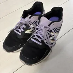 値下げNew Balance キッズスニーカー ブラック/パープル