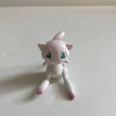 ポケモン　モンスターコレクション フィギュア　ミュウ