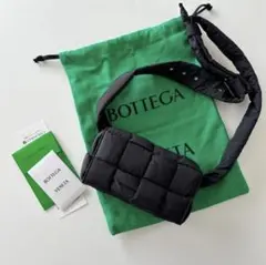 BOTTEGA VENETA パデッド カセット ベルトバッグのサムネイル