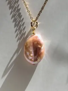 淡水パール オーバル型 ネックレストップ　ピンクブラウン