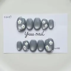 ネイルチップ　マグネットネイル　グレー　お花　手書きネイル　ニュアンス　推し活