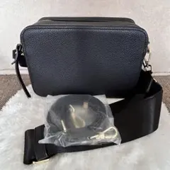 ダブルファスナーショルダーバッグ　レディース　斜めがけバッグ