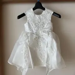 ホワイト刺繍フレアドレス　結婚式　リボン付き　90cm