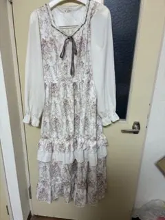 axes femme 花柄ロングワンピース