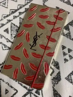 イブサンローラン メイクパレット　化粧パレット　ゴールド　空港免税店