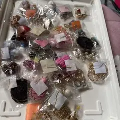 ハンドメイドピアス　３５個
