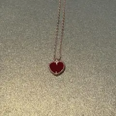 ハート型赤いペンダントネックレス