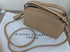 GIANNI CHIARINI ベージュ レザー ボディバッグ