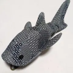 サメ型携帯ポーチ