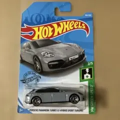 ホットウィール　ポルシェパナメーラ スポーツツーリスモ