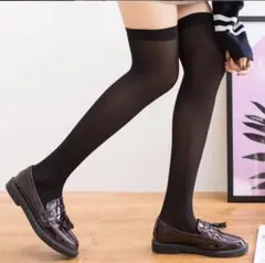 美脚効果!! ニーハイソックス黒