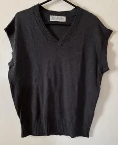 ニットベスト vネック