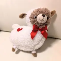 CORE CORE 羊のぬいぐるみ タグ付き
