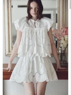 2026年最新】THE TOE Gardenia Tulle Frill Topsの人気アイテム - メルカリ