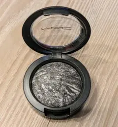 M.A.C ミネラライズ アイシャドウ シンダー フェラ 限定色