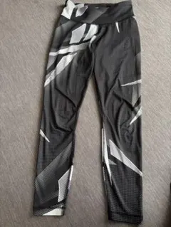 リーボック　レギンス　Lサイズ