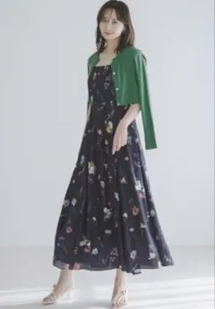 SNIDEL　スナイデル　カーデセットフローラルプリントキャミワンピース