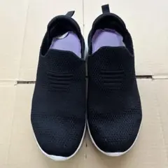 moz スリッポンスニーカー