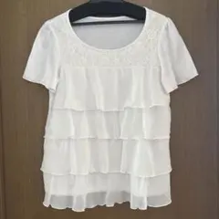 フェリシモ ホワイト レース フリル 半袖 Tシャツのサムネイル