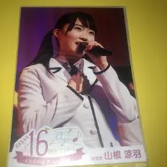 AKB48 前田敦子 iモードで遊ぼう！vol.37 生写真 前田敦子 iモードで遊ぼう！vol.37 生写真 AKB48 - メルカリ