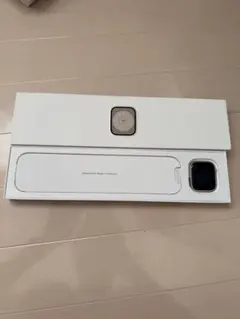 Apple Watch Series 7 41mm スターライトアルミニウム