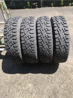 TOYO TIRES OPEN COUNTRY R/T 4本　185/85R16のサムネイル