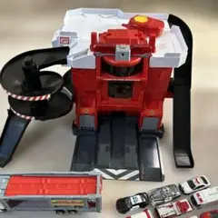 Item thumbnail for item 991f96b6-2218-4eaf-a615-d8e9917f7324