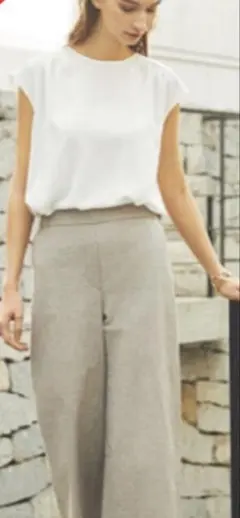 theory luxe ホワイト 半袖 ブラウス SEIKO LUKIA腕時計 - メルカリ