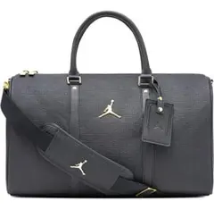 Jordan ブラック モノグラム ボストンバッグ(25L) - メルカリ