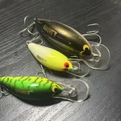 A.SAURUS クランクベイト 3点セットラトル入り！のサムネイル