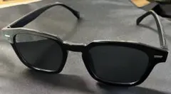 ブラックサングラス 角型 カジュアル