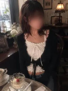長袖 カーディガンとタンクトップのセット