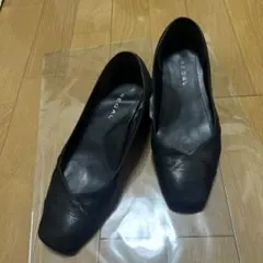 REGAL ブラックレザーパンプス