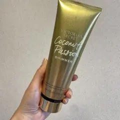 Victoria's Secret Coconut Passion シマー残9割のサムネイル